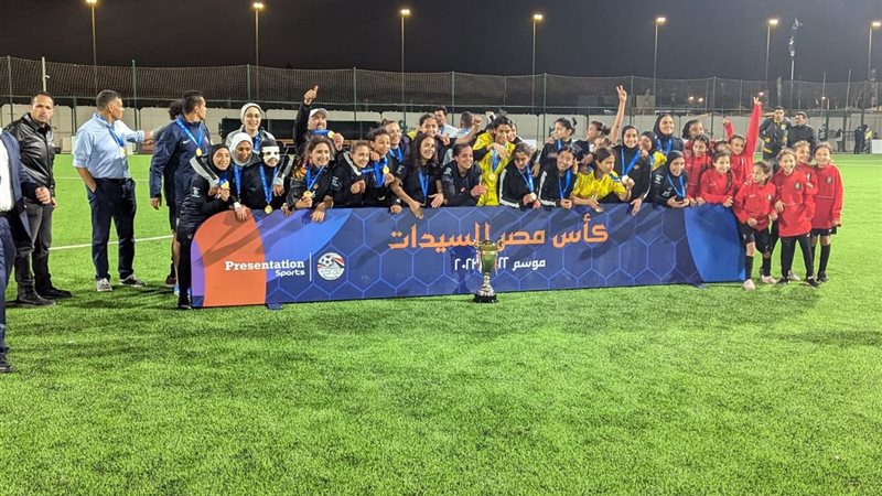 توت غنخ آمون بطل