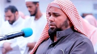 حفظ القرآن على طريقة برايل.. معلومات عن الشيخ عبد الله كامل بعد رحيله 