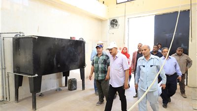 رئيس مياه أسيوط يتفقد سير العمل بمحطة رفع صرف صحى بمركز البداري