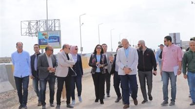 محافظ دمياط تتابع مستجدات مشروع تطوير مدخل المحافظة بمنطقة شطا 