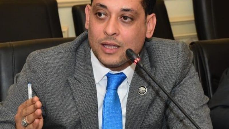عضو مجلس النواب يهنئ