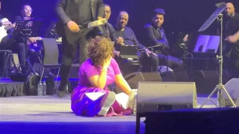 سقوط شيرين عبد الوهاب