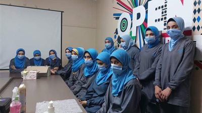 وزارة القوى العاملة تنظم ندوتان تثقيفيتان حول أحكام قانون العمل بأسيوط