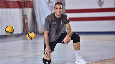 خاص.. لاعب طائرة الزمالك: نتطلع للتتويج قاريًا والإصرار كلمة سر الفوز بالثنائية