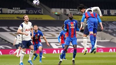 بهدف نظيف.. توتنهام تتفوق علي نظيرها كريستال بالدوري الإنجليزي 