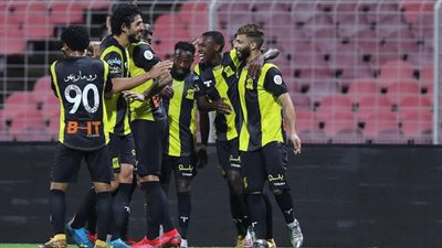 برباعية في مرمي أبها.. الاتحاد السعودي يعزز صدارته ويقترب من حسم اللقب 