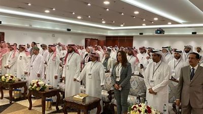 محافظ دمياط تشارك بالمؤتمر الإقليمى التعلم مدى الحياة