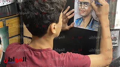 بيكاسو العرب.. توني من بائع مناديل لمحترف في رسم الأشخاص