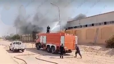 عاجل.. نشوب حريق هائل بمصنع شهير بأكتوبر
