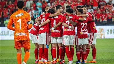 ثلاثي هجومي في تشكيل الأهلي لمواجهة الترجي بنصف نهائي دوري الأبطال 