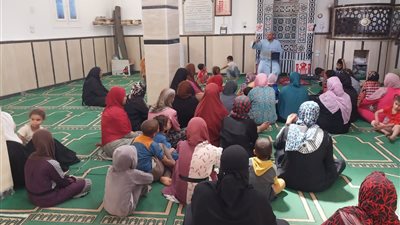 المجلس القومي للمرأة بأسيوط ينظم جلسات دوار بمركز أبوتيج 