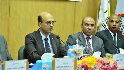 جامعة أسيوط تحتفل بإنجاز المرحلة الأولى من تطوير كلية الخدمة الاجتماعية