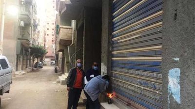 الإسماعيلية تغلق ١٩ منشأة صحية وتجارية مخالفة