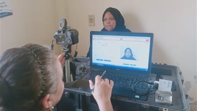المجلس القومي للمرأة بأسيوط يقوم باستخراج 103 بطاقة رقم قومى للسيدات