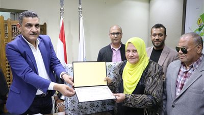 رئيس جهاز السادات يتفقد أعمال التطوير الجارية بالمدينة 