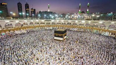 وزارة السياحة تحذر من الإعلانات الوهمية للحج المباشر
