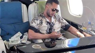 جمال شعبان ينتقد محمد رمضان بسبب الدولارات والأخير يرد