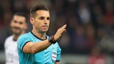 طاقم تحكيم إسباني لنهائي دوري المؤتمر الأوروبي بين وست هام وفيورنتينا