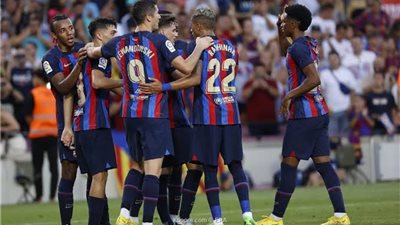 ليفاندوفسكي يقود هجوم برشلونة أمام بلد الوليد بالدروي الإسباني 