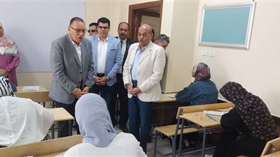 محافظ الشرقية ووكيل أول وزارة التعليم يتفقدان لجان امتحانات الدبلومات الفنية  