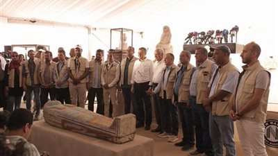 سفير كازاخستان بمصر يشارك فى حفل وزارة السياحة بمناسبة الكشف الجديد بسقارة 