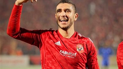 الأهلي يكشف مصير رحيل 
