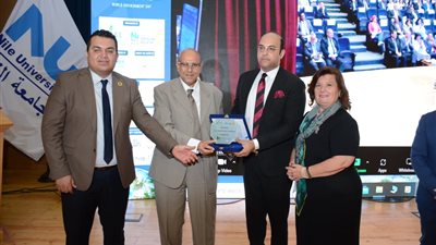 افتتاح النسخة الأولي من المؤتمر الدولي للمناخ والبيئة بجامعة النيل الأهلية