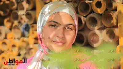 خاص| شروق أيمن.. أصغر خطاطة في مصر تحلم بكتابة القرآن بخط يدها