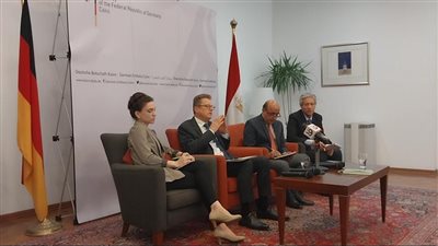 سفير ألمانيا بالقاهرة : ندعم ونشكر مصر لاستقبالها حوالي 250 ألف لاجئ من السودان 