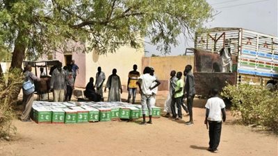 مركز الملك سلمان للإغاثة يوزع مساعدات في ولايات السودان