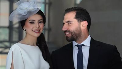 ماريتا الحلاني تشارك جمهورها صور من عقد قرانها