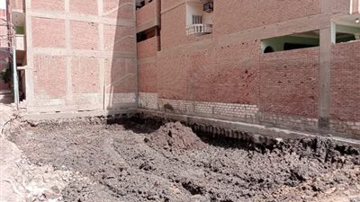 رئيس مركز سمالوط بالمنيا يتابع إزالة 12 حالة تعدي 