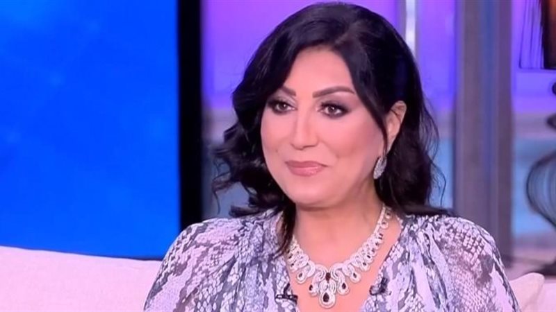 وفاء عامر 