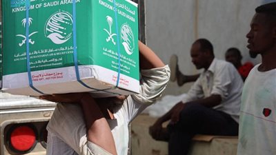 مركز الملك سلمان للإغاثة يدشن توزيع 60 ألف سلة غذائية ضمن مشروع دعم الأمن الغذائي في السودان