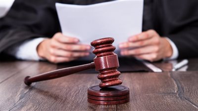 جنايات المنيا تحيل أوراق قاتل الشاب «كريم أبو طبنجة» للمفتي