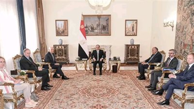 السيسي يبحث مع ممثل الاتحاد الأوروبي تعزيز التعاون والتنسيق حول القضايا الإقليمية