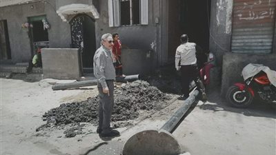 رئيس مركز أبوقرقاص يتفقد مشروعات حياة كريمة بقرية اسمنت