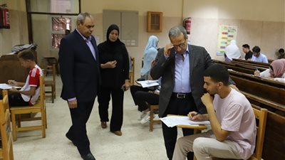  16 ألف طالب يؤدون الامتحانات بجامعة جنوب الوادي اليوم 