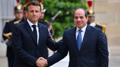 الرئيس الفرنسي يقيم مأدبة غداء للرئيس السيسي فقط بـ