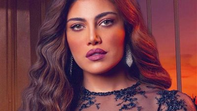ريهام حجاج ترزق بتوأم يوسف وجميلة