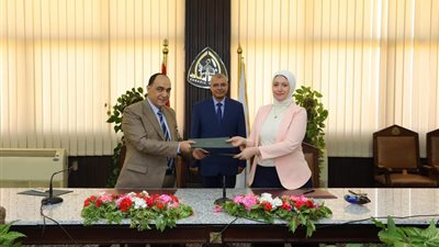 تعاون بين كلية علوم ذوي الإعاقة بالزقازيق ومركز تنمية قدرات هيئة التدريس
