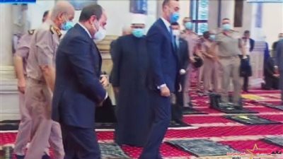 الرئيس السيسي يغادر مسجد القوات الجوية بعد صلاة عيد الأضحى 