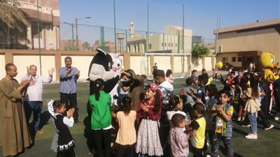 العيد أحلى بمراكز الشباب.. أسيوط تستقبل المواطنين ببرامج ترويحية وهدايا للأطفال