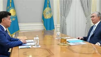 توقاييف يستقبل رئيس اللجنة التوجيهية لمركز الخدمة المدنية في أستانا