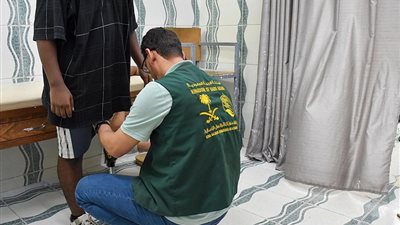 «الملك سلمان للإغاثة» يدعم مركز الأطراف الصناعية في عدن وتعز باليمن