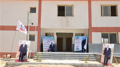 تخدم 9 قرى.. محافظ قنا يتفقد مشروع توسعات محطة معالجة الصرف الصحي بقوص