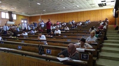 هدوء وانتظام.. تفاصيل امتحانات التعلم المدمج بجامعة المنيا في أسبوعها الثاني