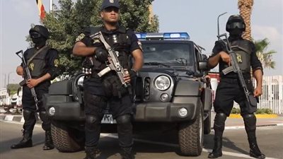 ضبط شبكتي نصب على الإنترنت وبث تلفزيوني مخالف في الإسكندرية والدقهلية