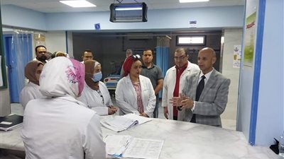 وكيل صحة الشرقية يتفقد مستشفى القنايات المركزي