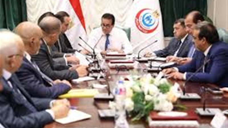 جانب من اجتماع وزير
